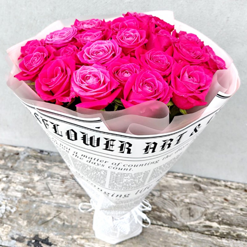 Bouquet of pink roses